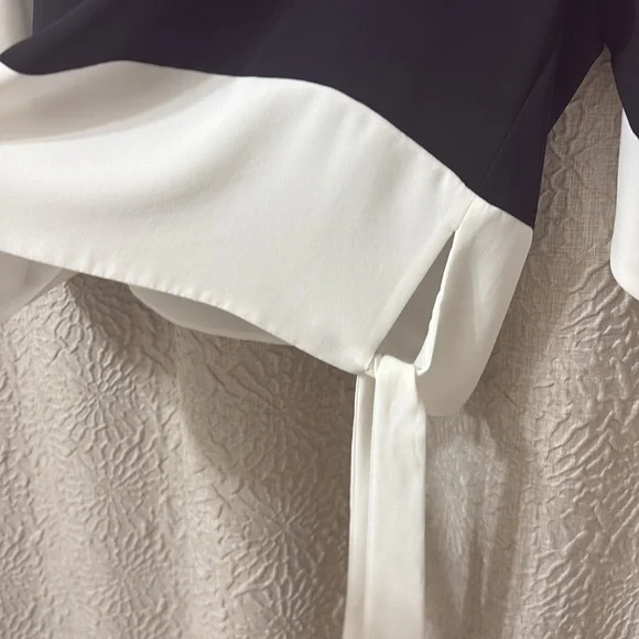 Chico's Two-Tone Black and White Blouse - Picture 5 of 6